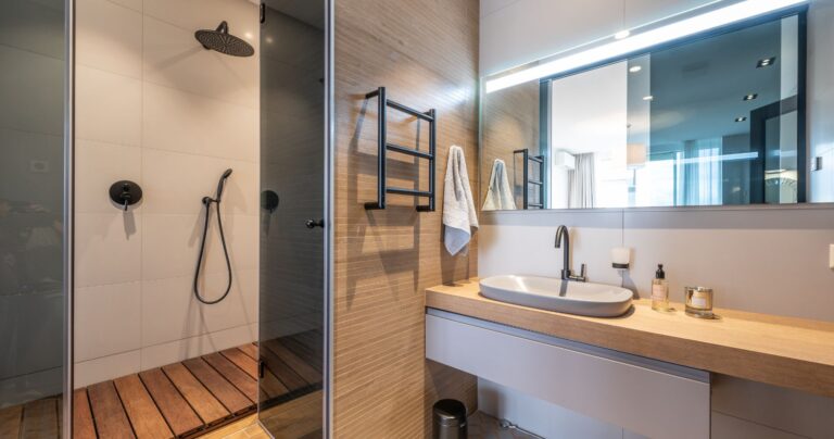 Guide des hauteurs idéales pour les éléments de salle de bain