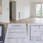 Documents administratifs dans un appartement moderne