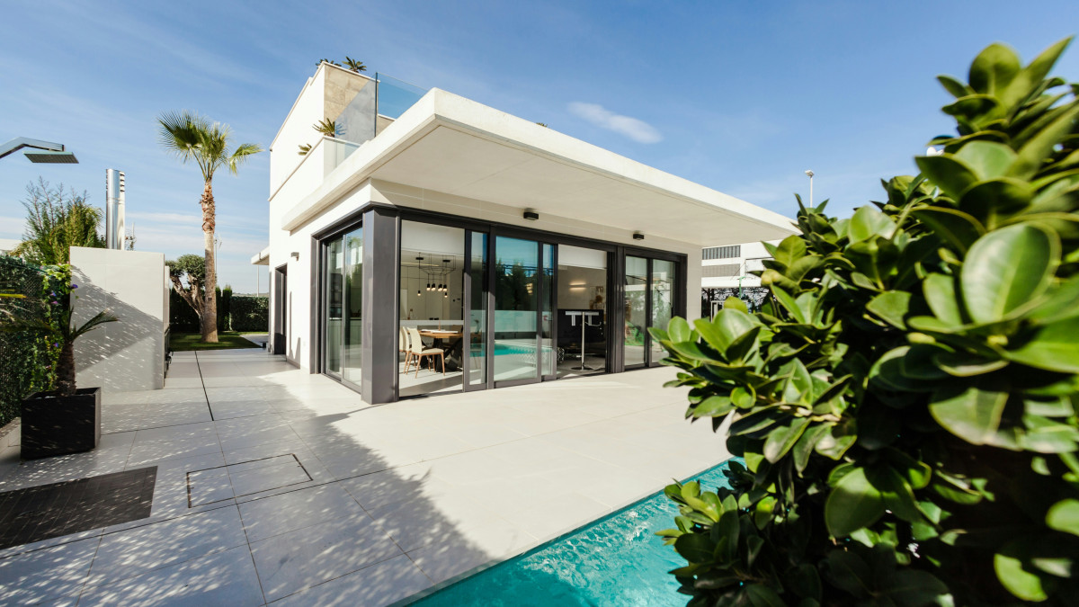 maison neuve contemporaine